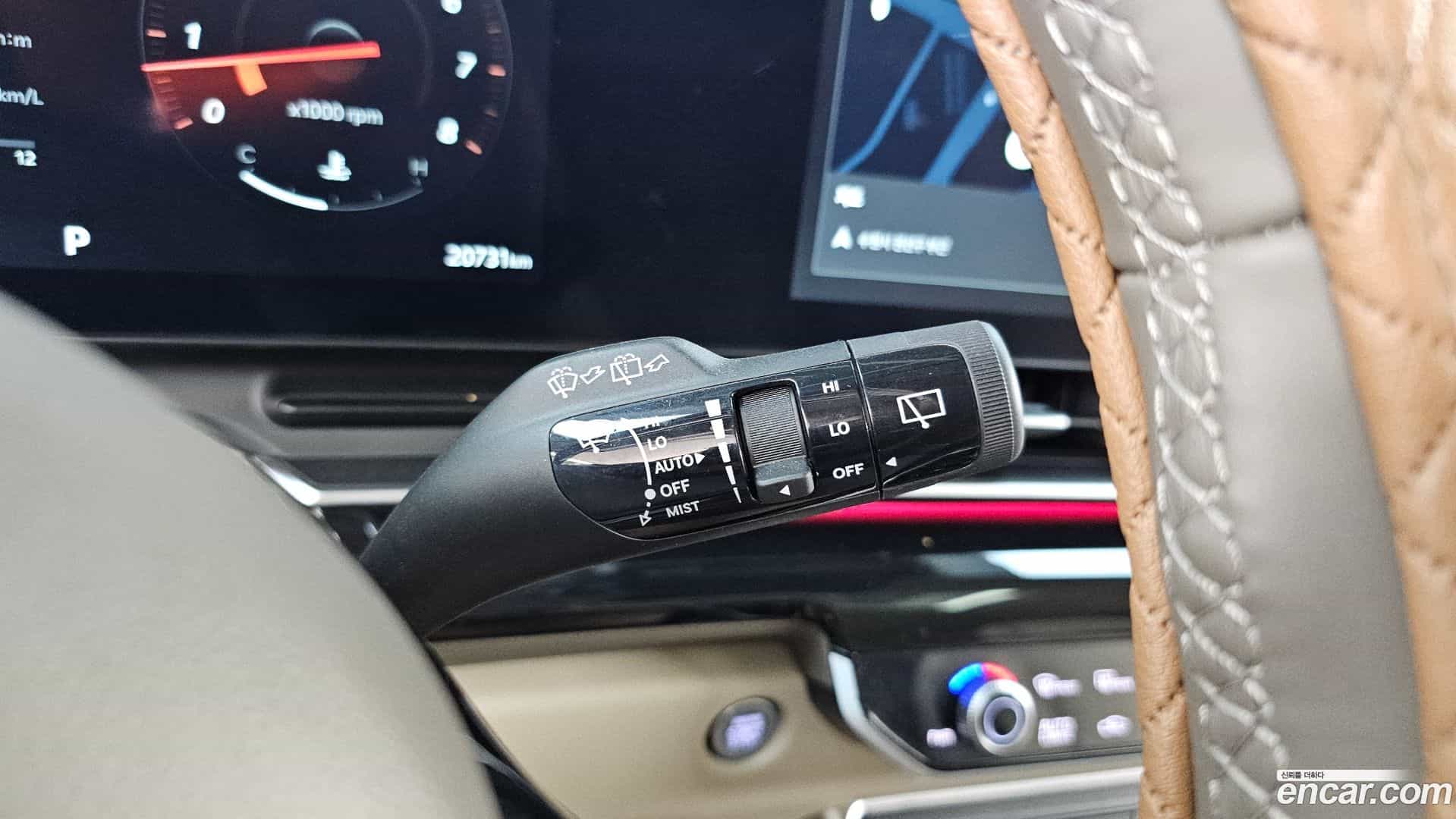 Canival Kia 2024.8-OPTION-042