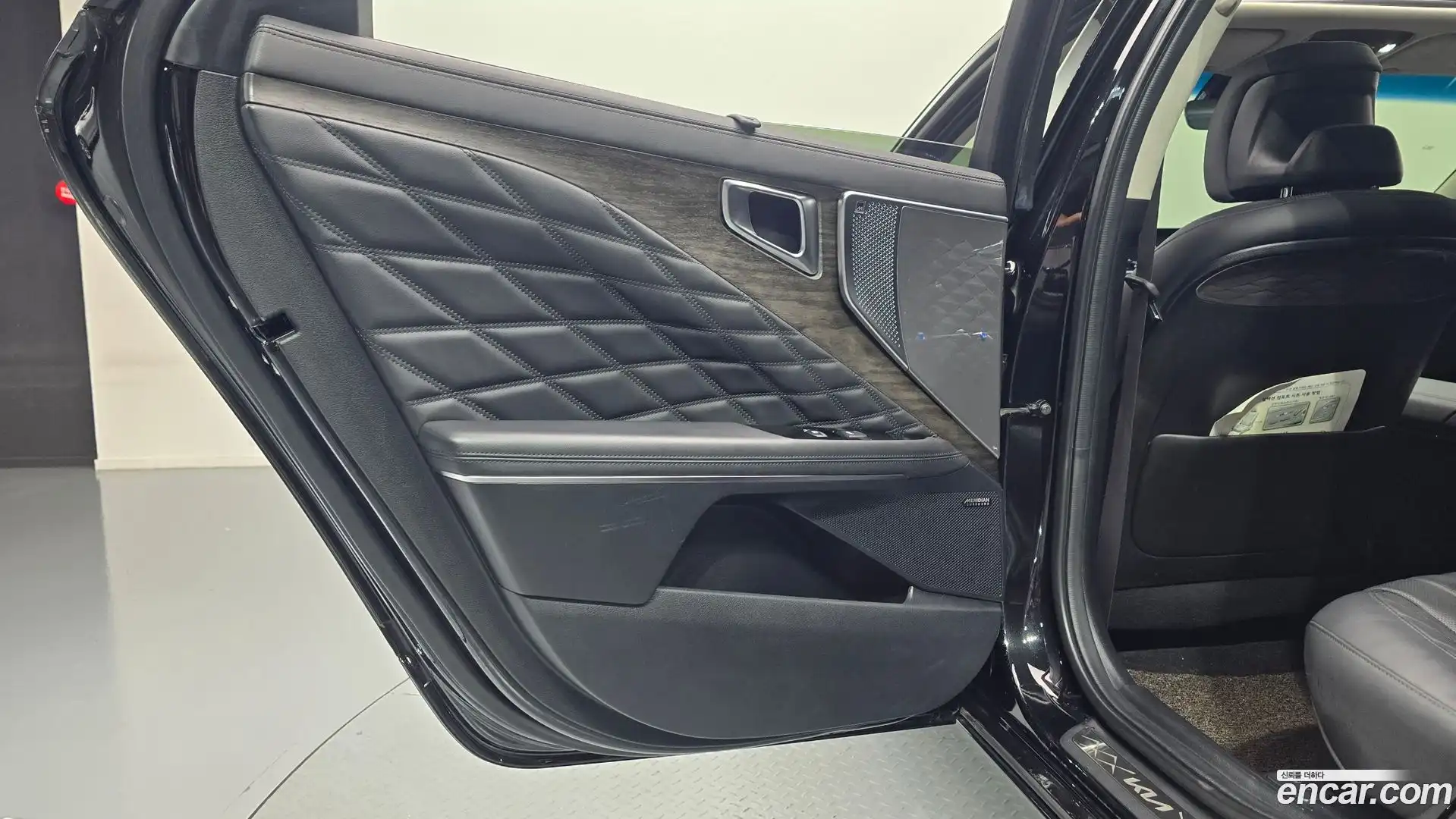 K8 Kia 2021.4-INNER-035