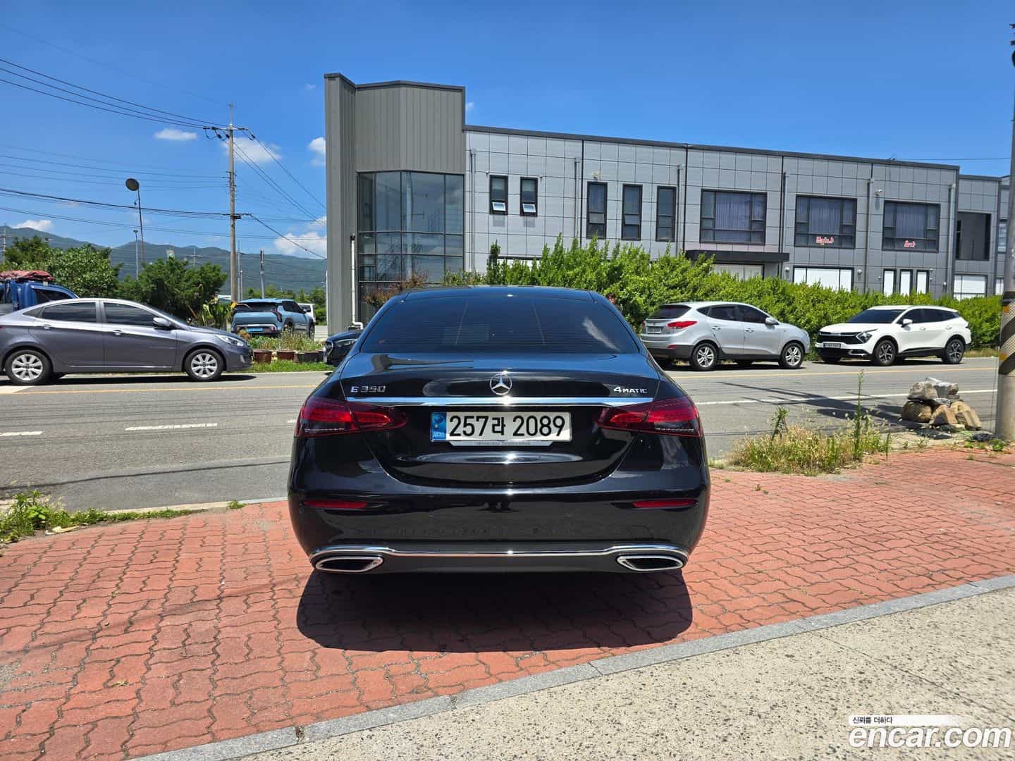 E-Class Mercedes-Benz 2023.2-OUTER-006