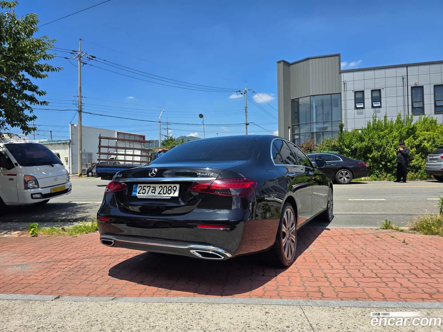 E-Class Mercedes-Benz 2023.2-INNER-007