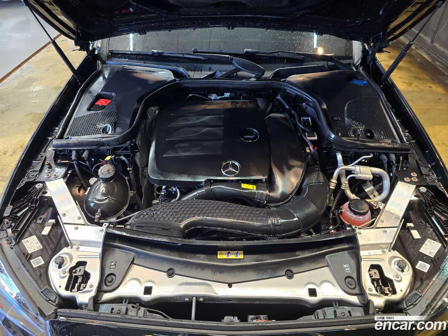 E-Class Mercedes-Benz 2023.2-INNER-010