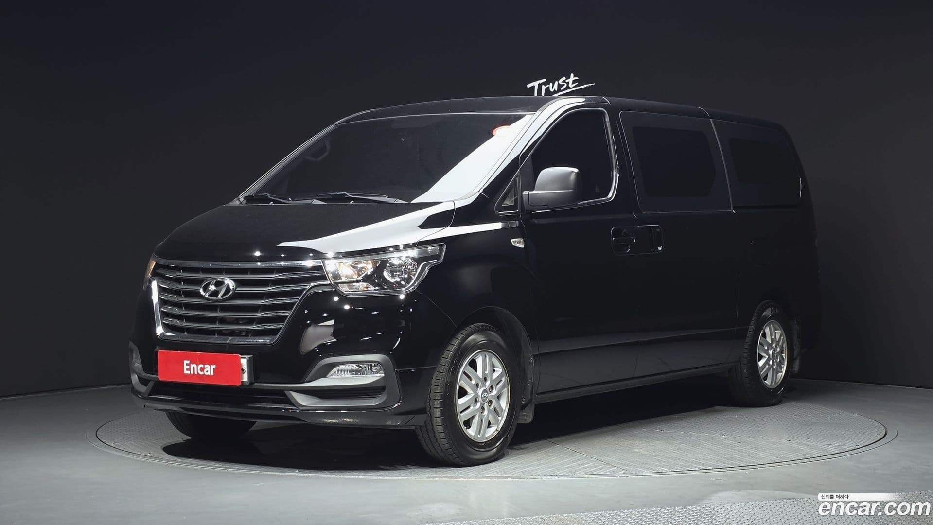 Main__Slider__Photo:Starex Hyundai 2020.3-0
