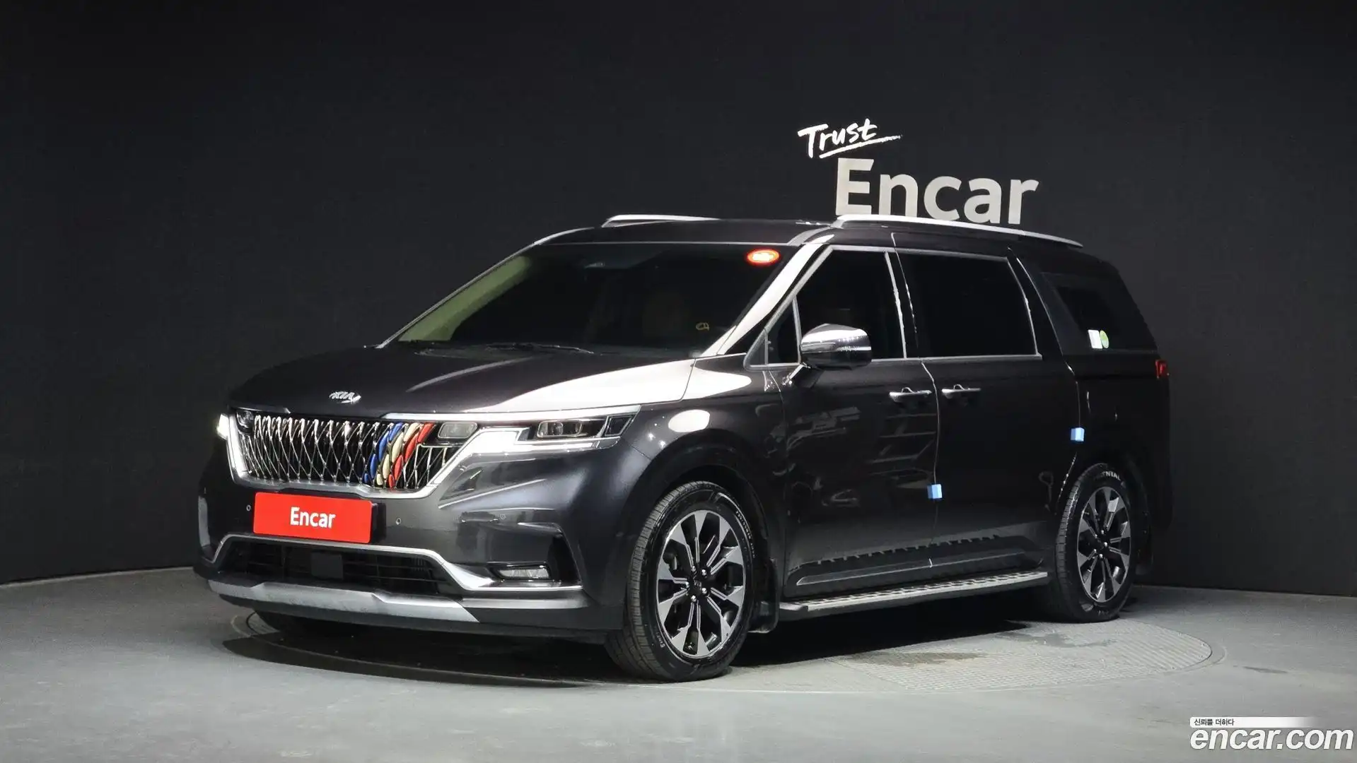 Canival Kia 2021.0-OUTER-001