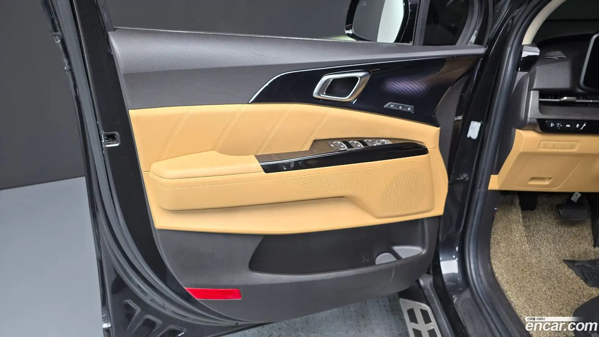 Canival Kia 2021.0-INNER-034