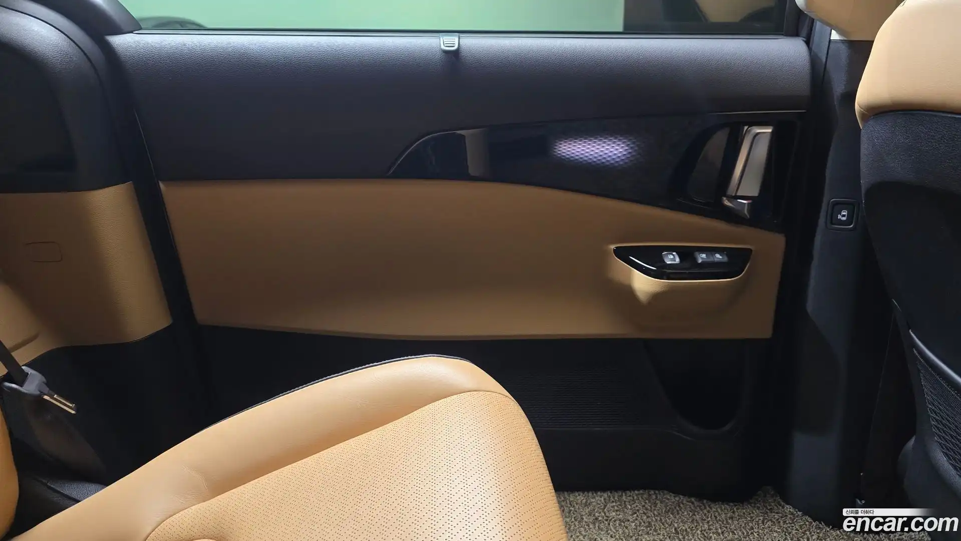 Canival Kia 2021.0-INNER-035