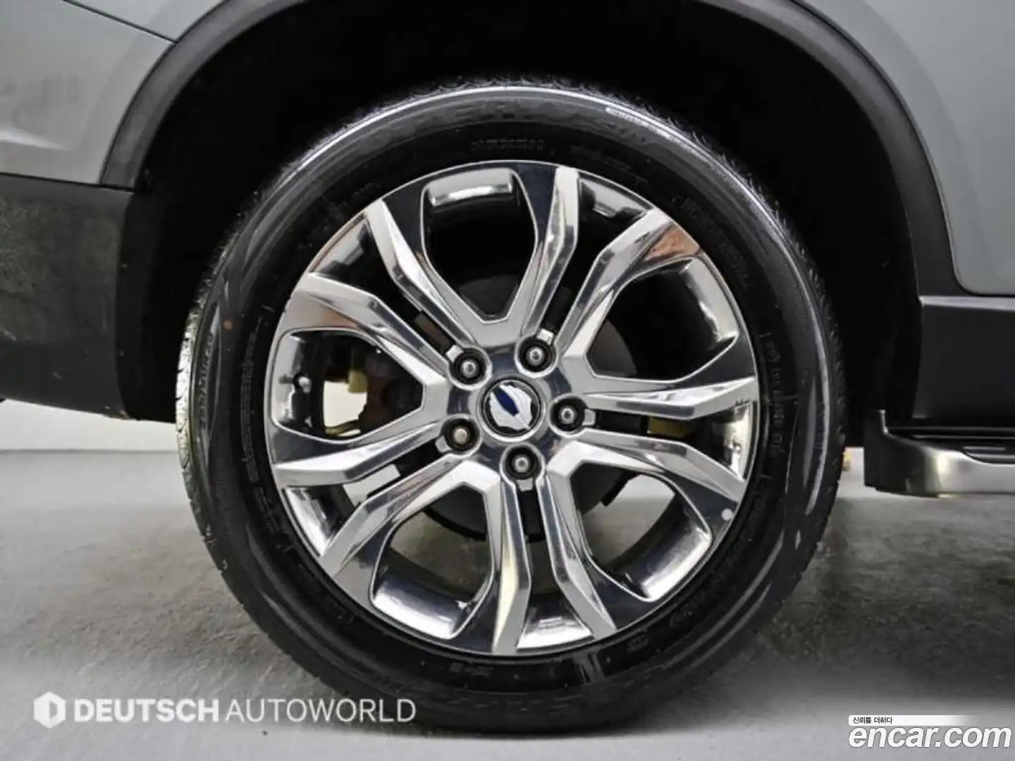 Rexton KG Mobility 2018.2-OUTER-005