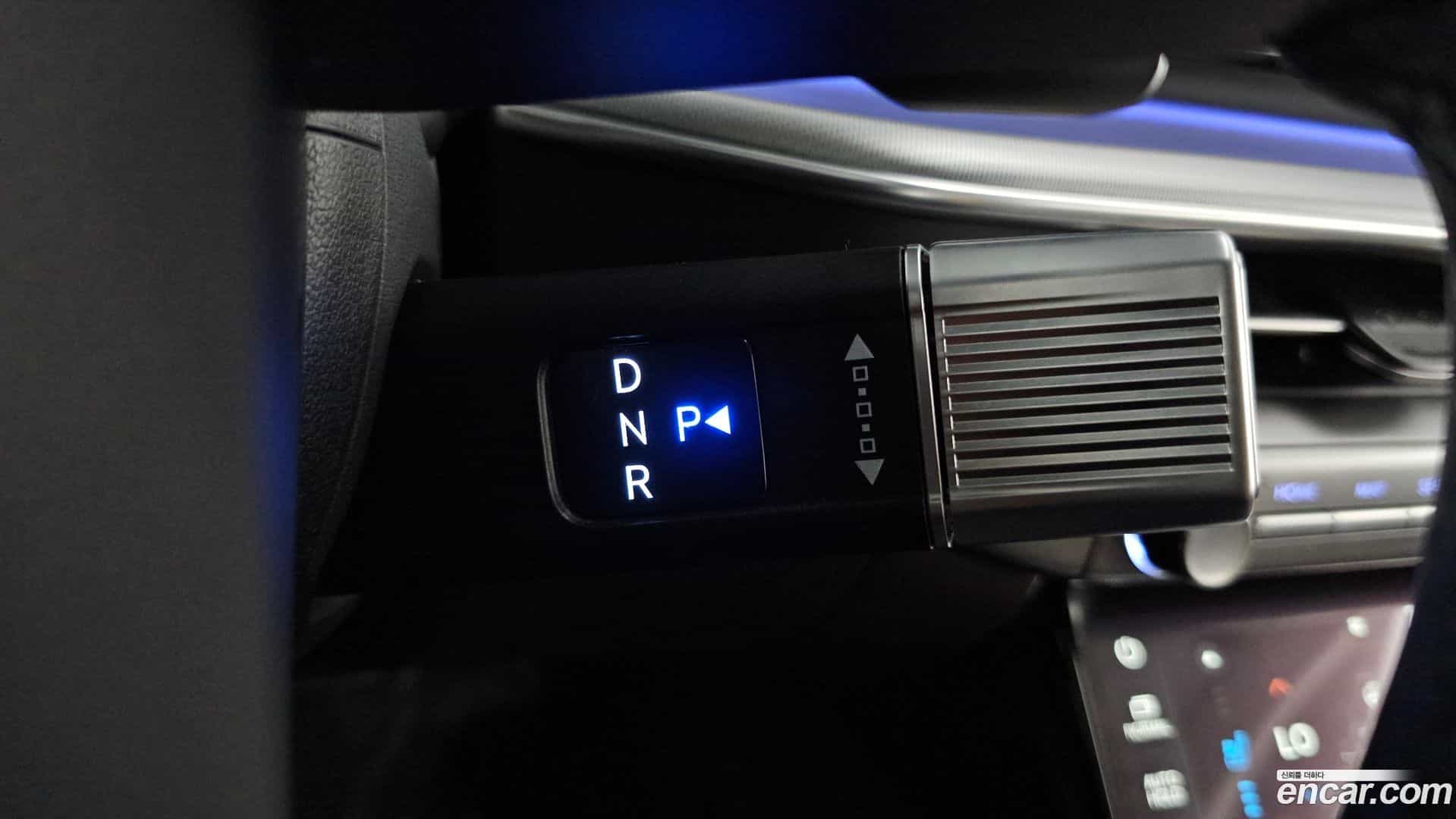 Grandeur Hyundai 2024.3-INNER-009