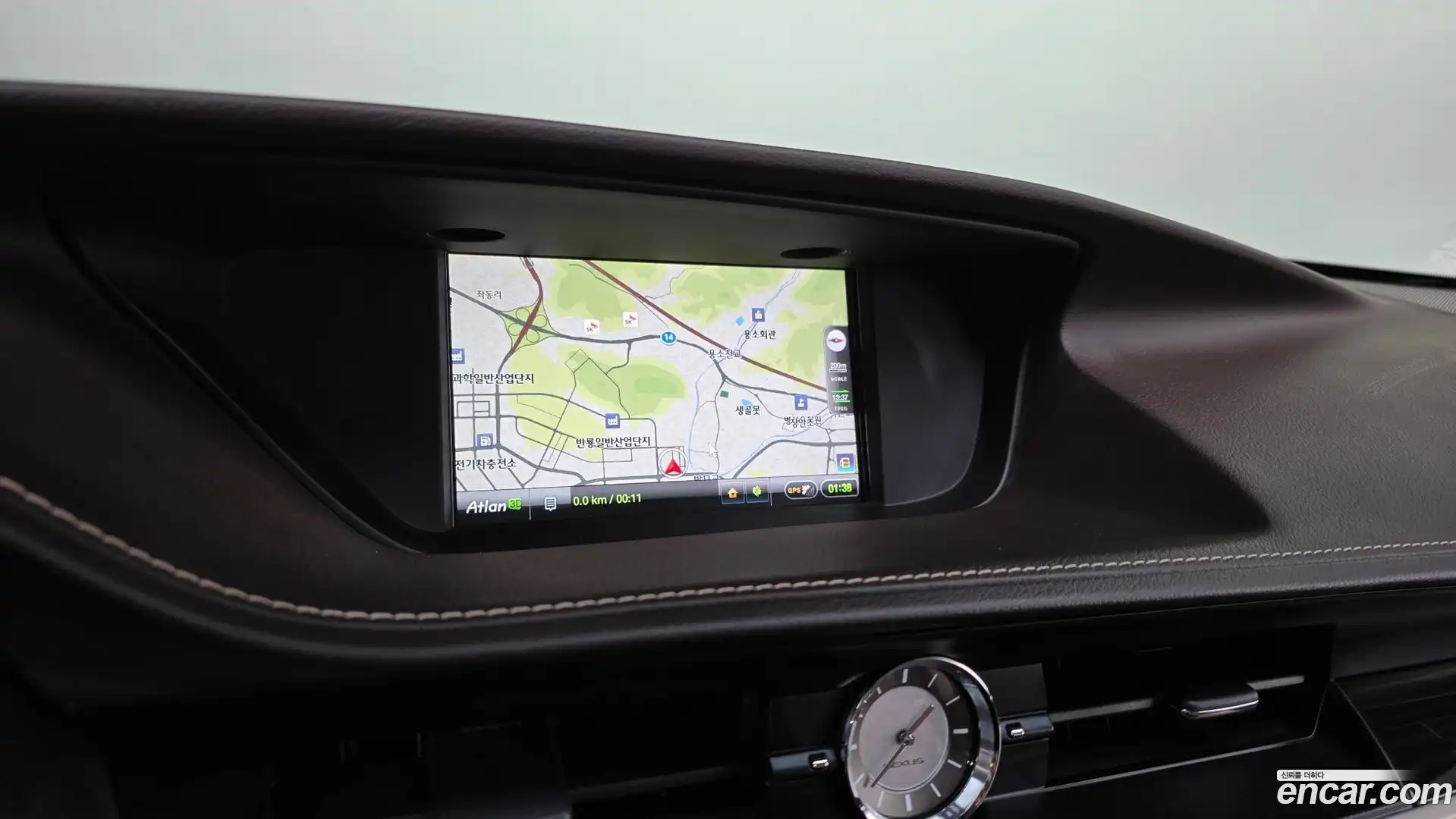 ES Lexus 2018.3-OPTION-018
