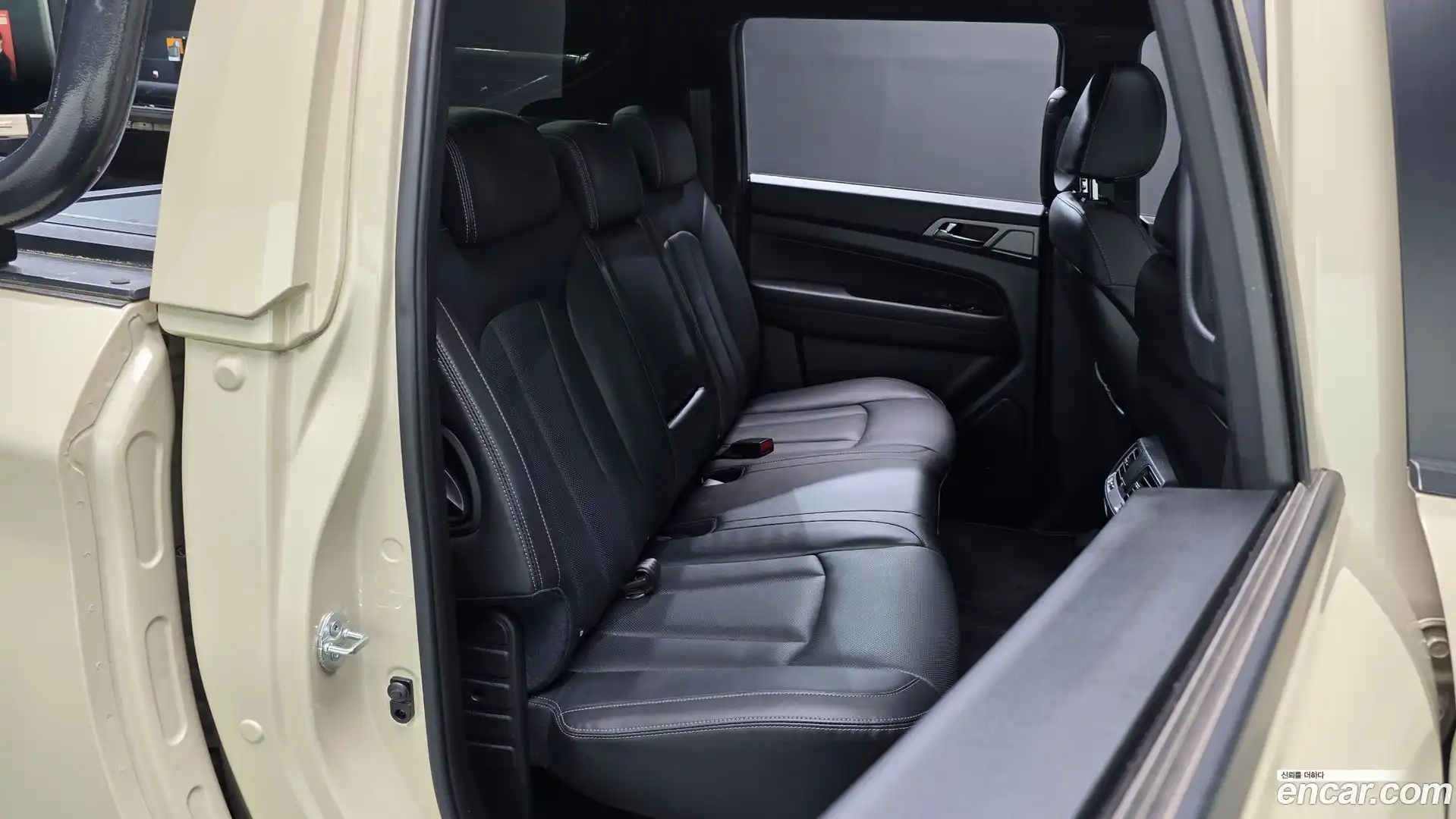 Rexton KG Mobility 2023.5-OPTION-015
