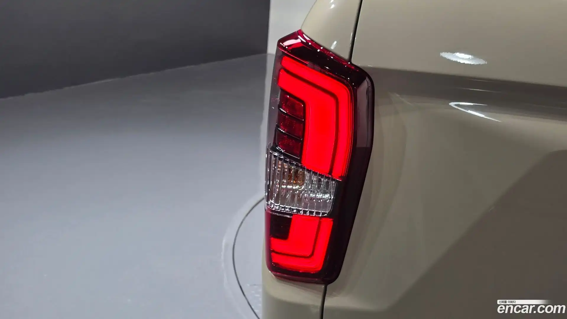 Rexton KG Mobility 2023.5-OUTER-033