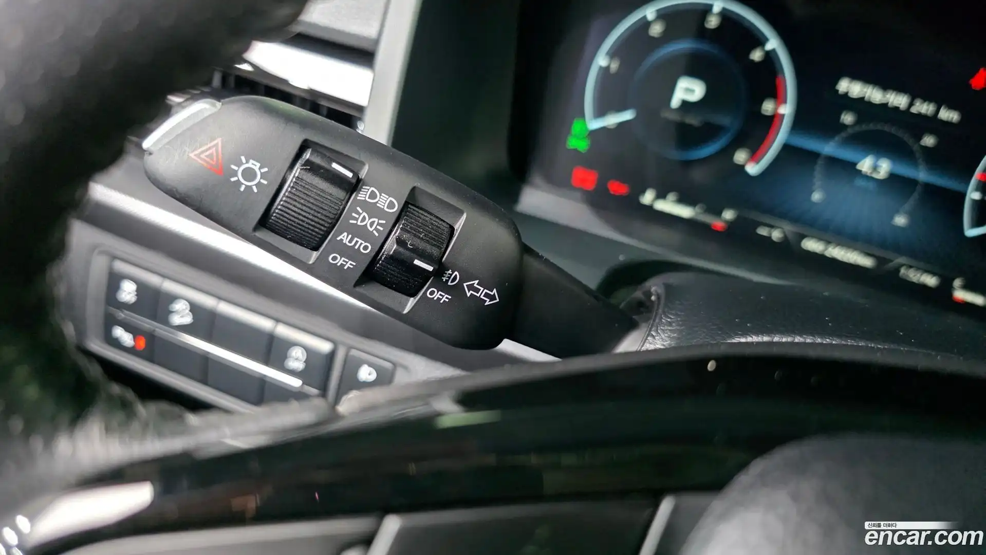 Rexton KG Mobility 2023.5-OPTION-041