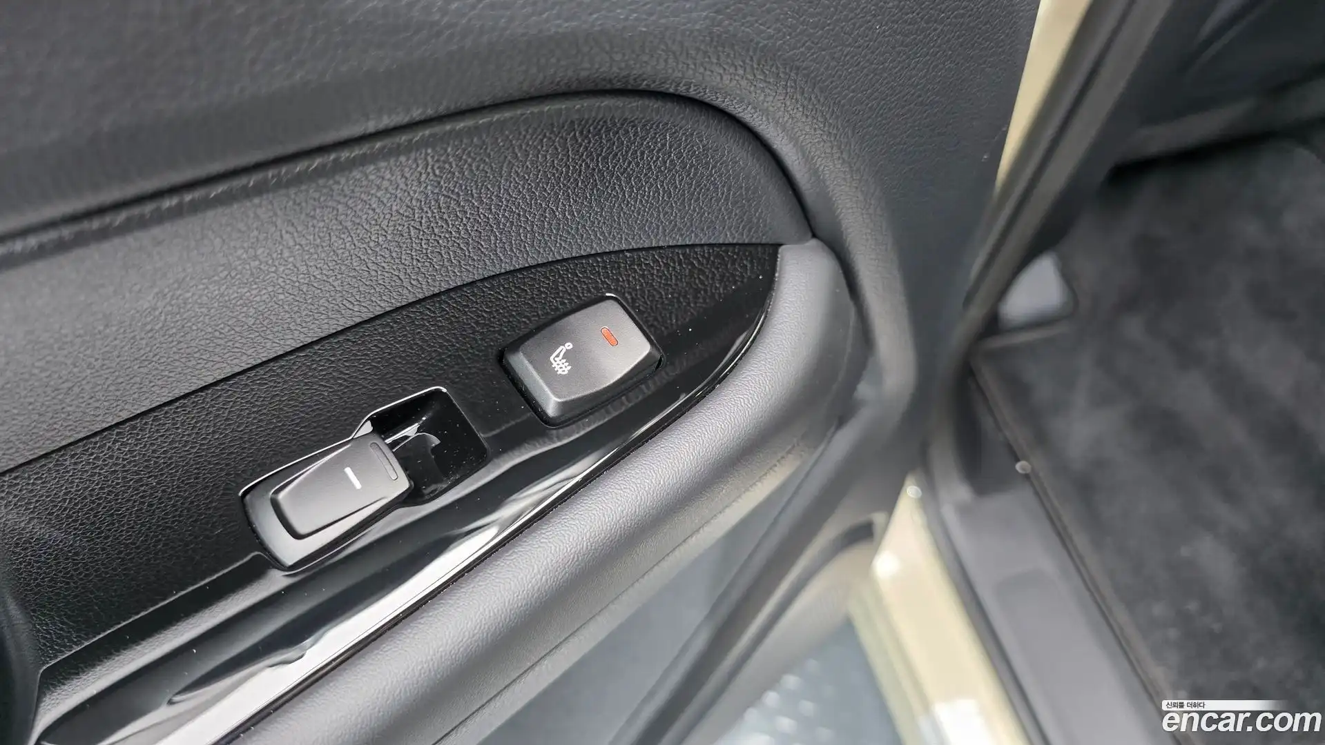 Rexton KG Mobility 2023.5-OPTION-042