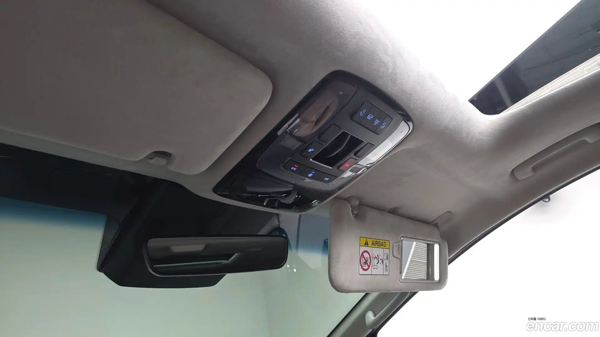 Staria Hyundai 2024.6-OPTION-023