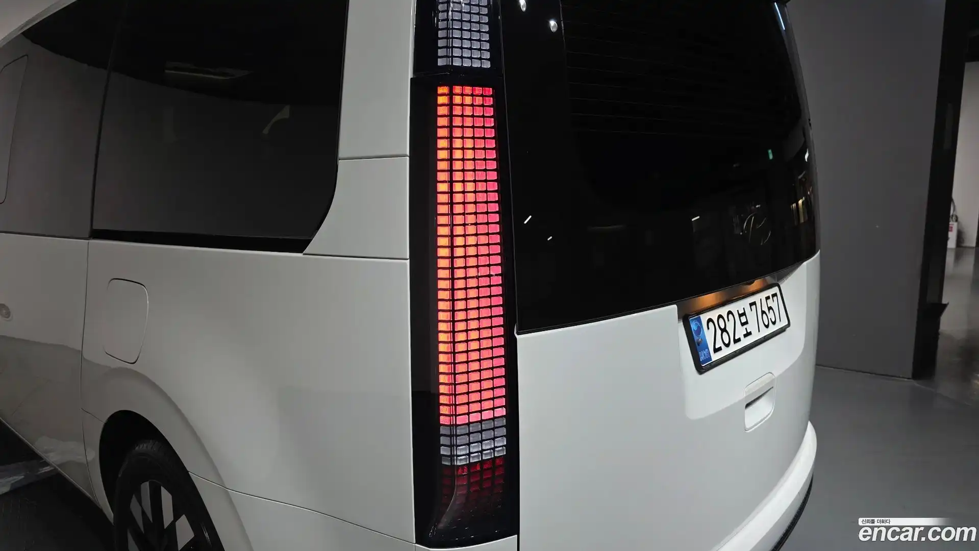 Staria Hyundai 2024.6-OUTER-033