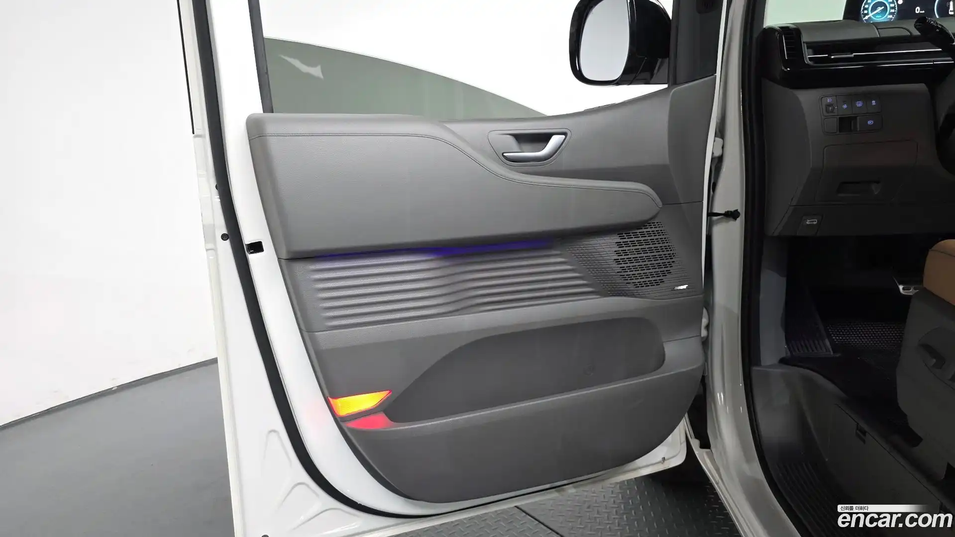 Staria Hyundai 2024.6-INNER-034