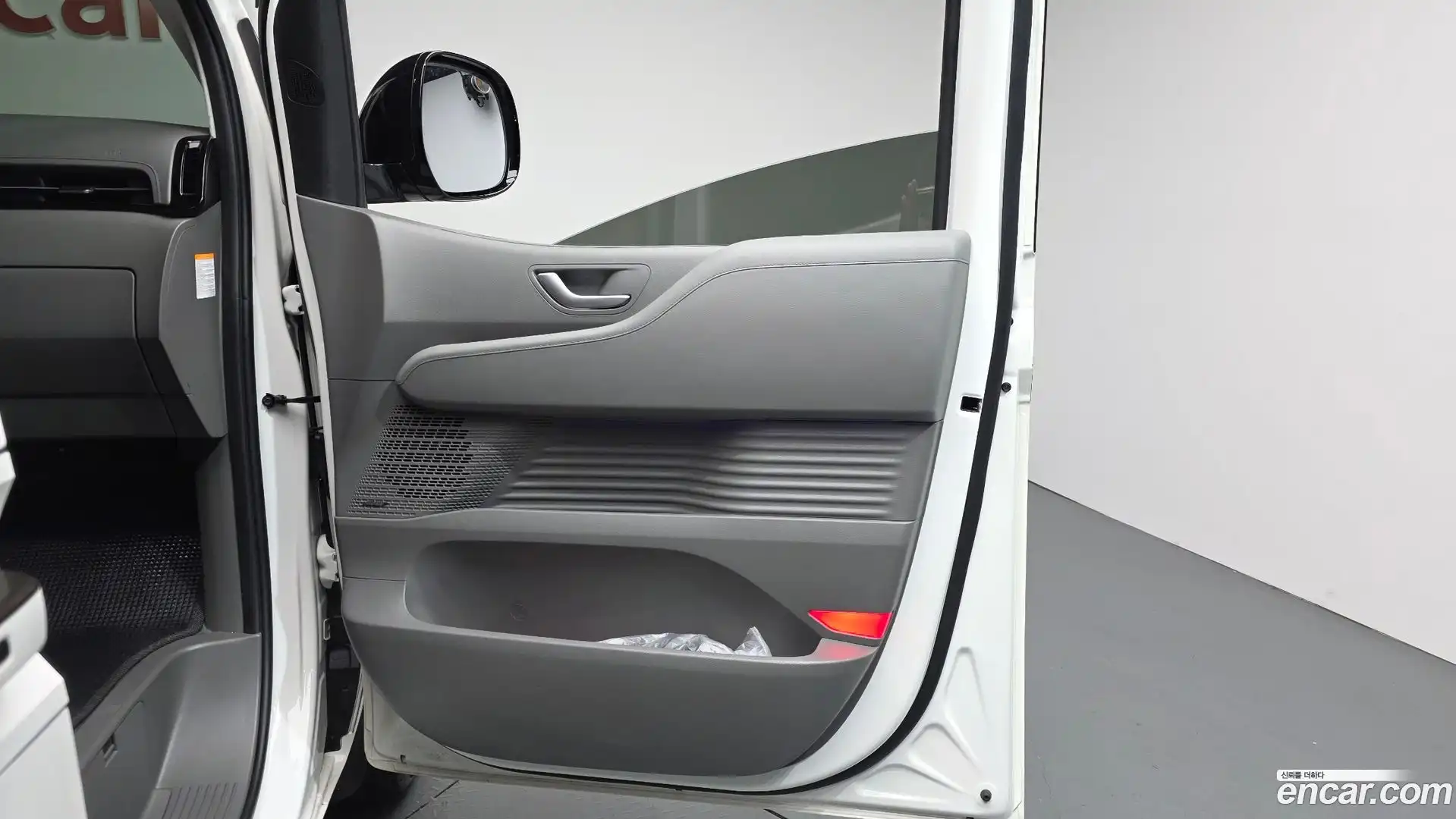 Staria Hyundai 2024.6-INNER-035