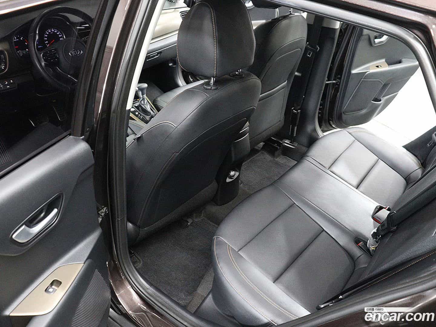 Stonic Kia 2017.6-OPTION-020