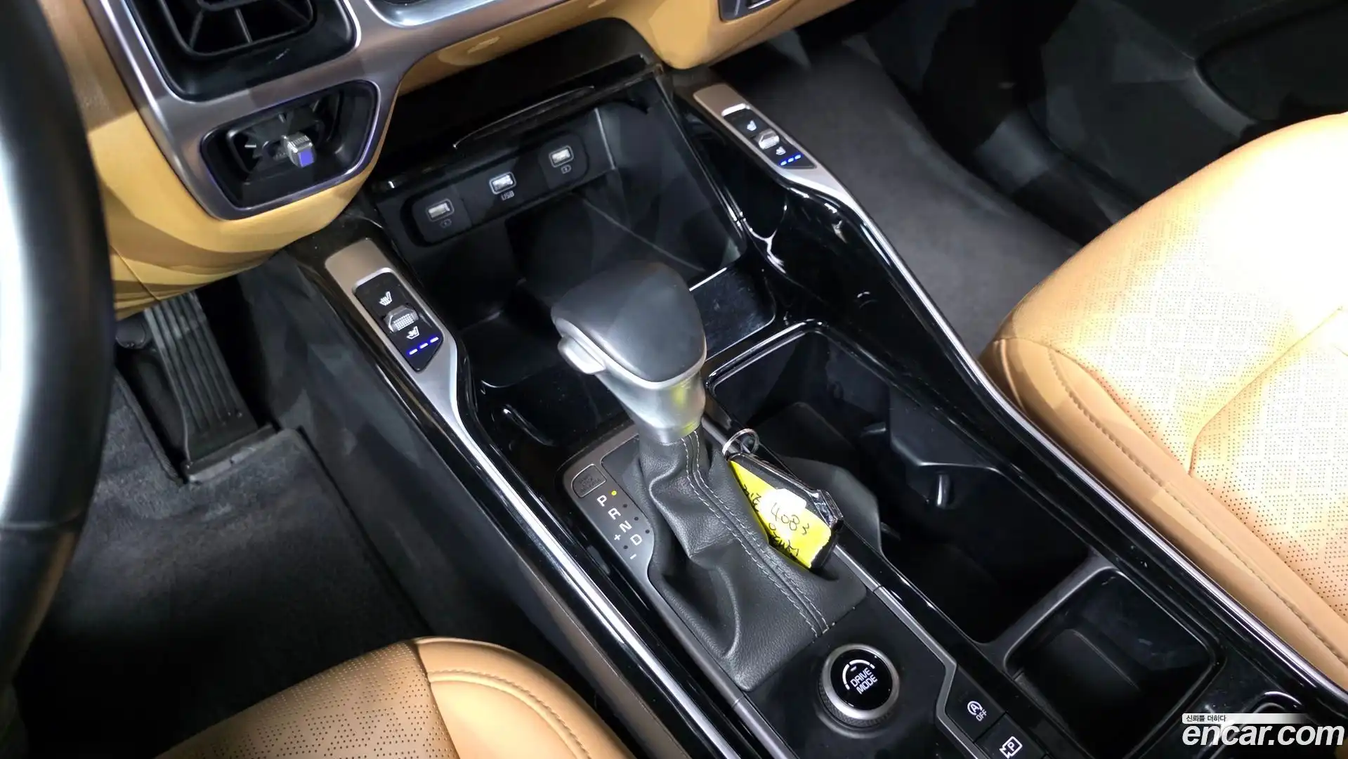 Sorento Kia 2022.6-INNER-009
