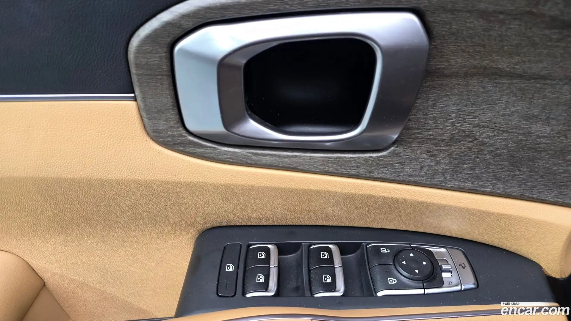 Sorento Kia 2022.6-OPTION-042