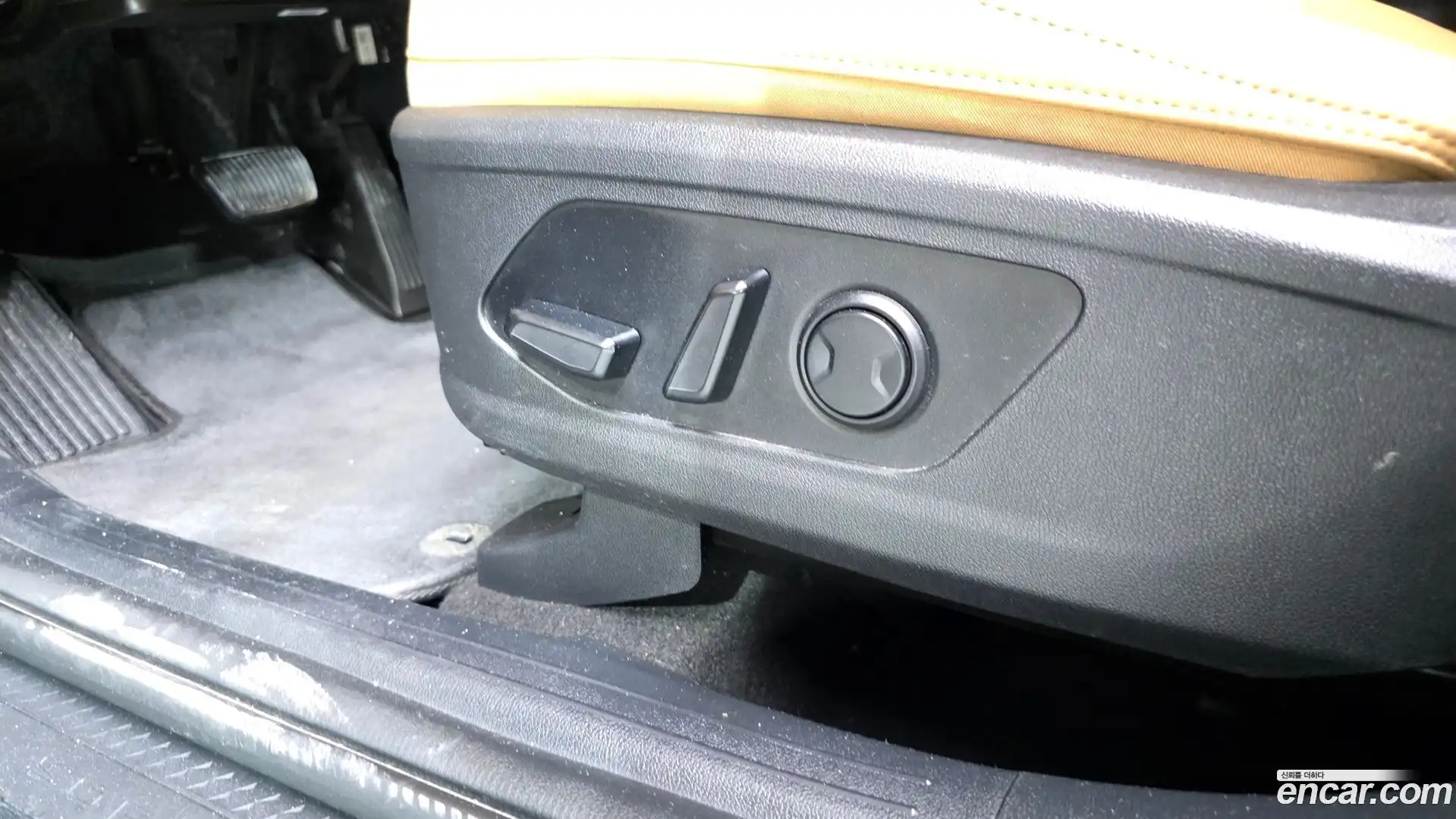 Sorento Kia 2022.6-OPTION-044