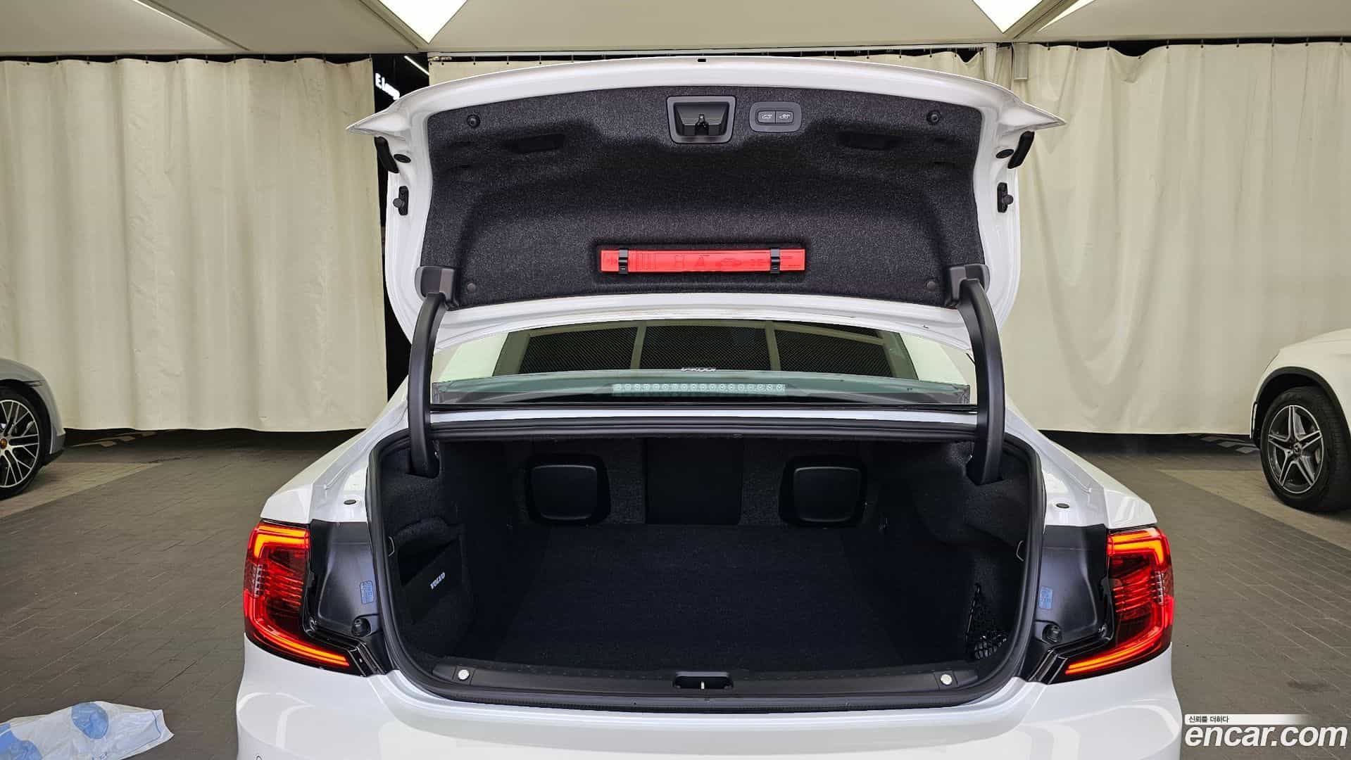 S90 Volvo 2024.9-OPTION-024