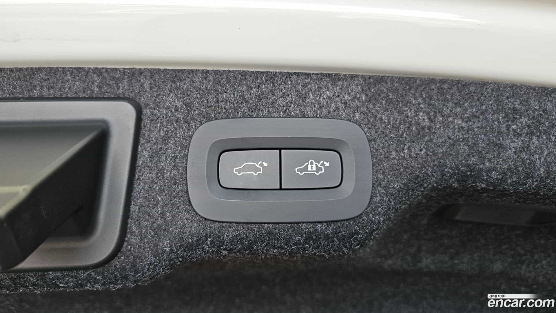 S90 Volvo 2024.9-OPTION-040