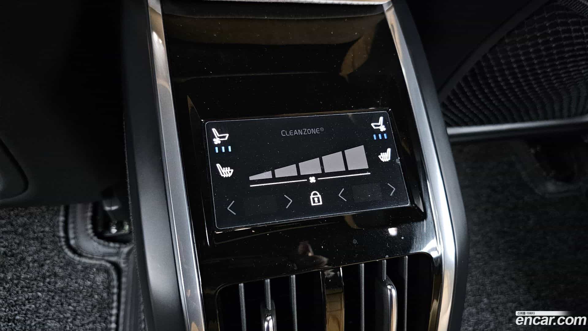 S90 Volvo 2024.9-OPTION-045