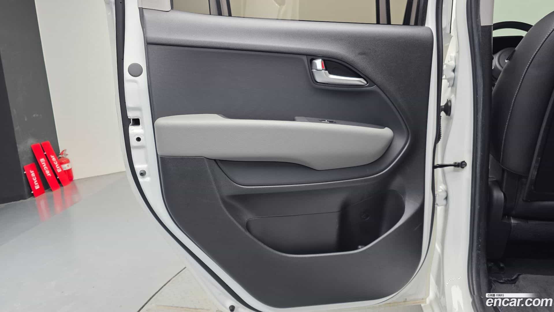 RAY Kia 2024.4-INNER-035