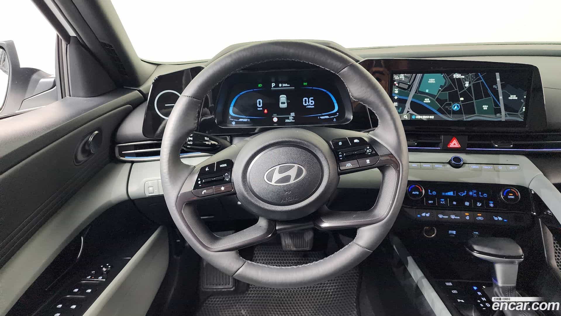 AVANTE Hyundai 2023.6-OPTION-017