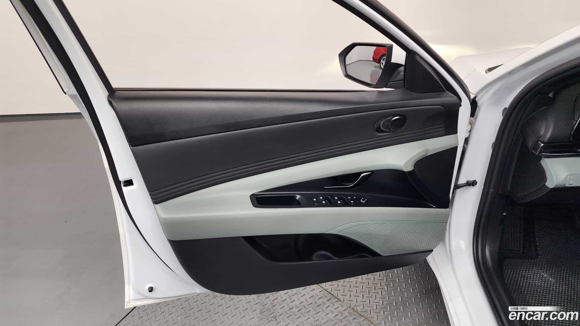AVANTE Hyundai 2023.6-INNER-034