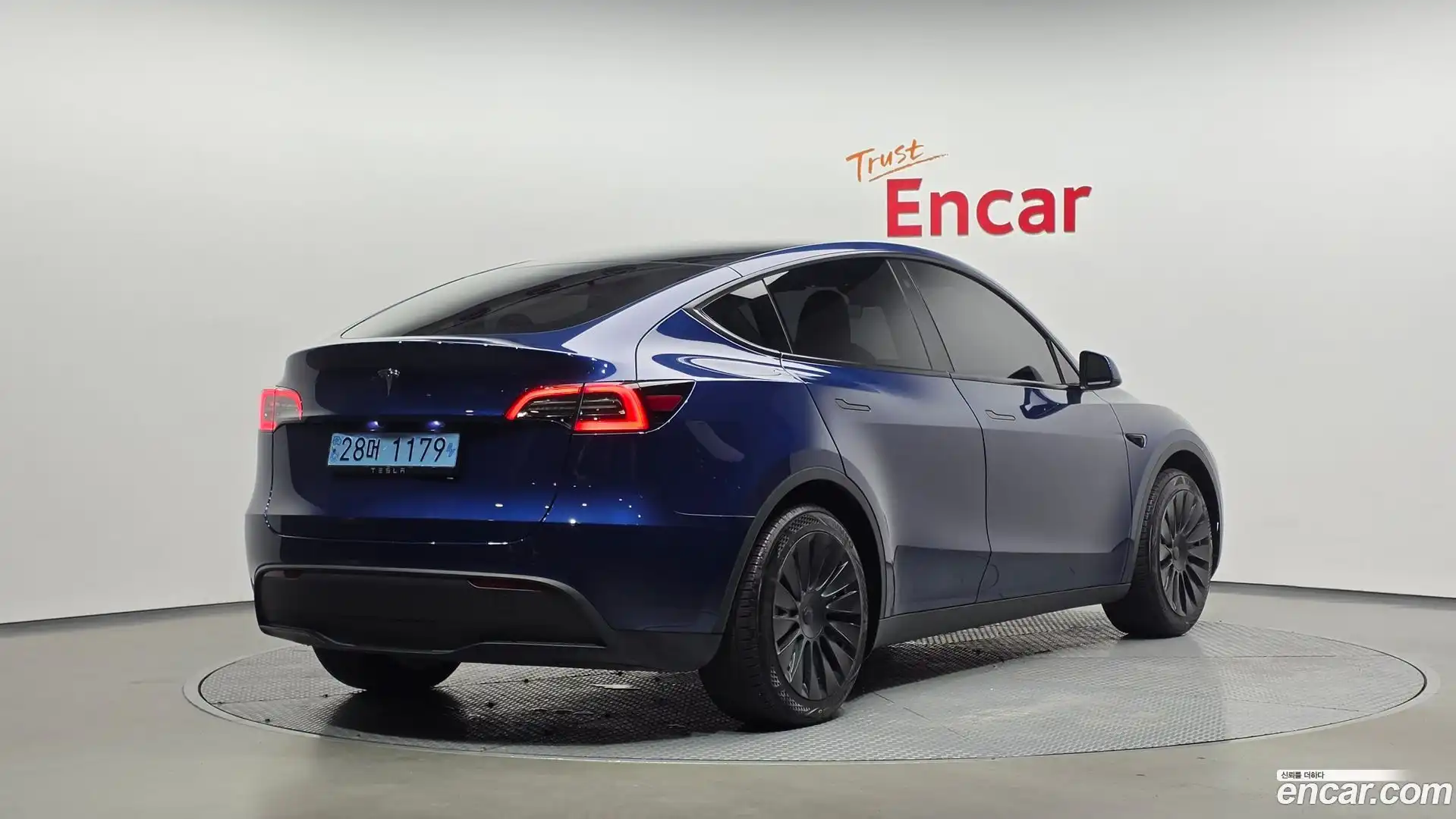 Model Y Tesla 2024.2-OUTER-002
