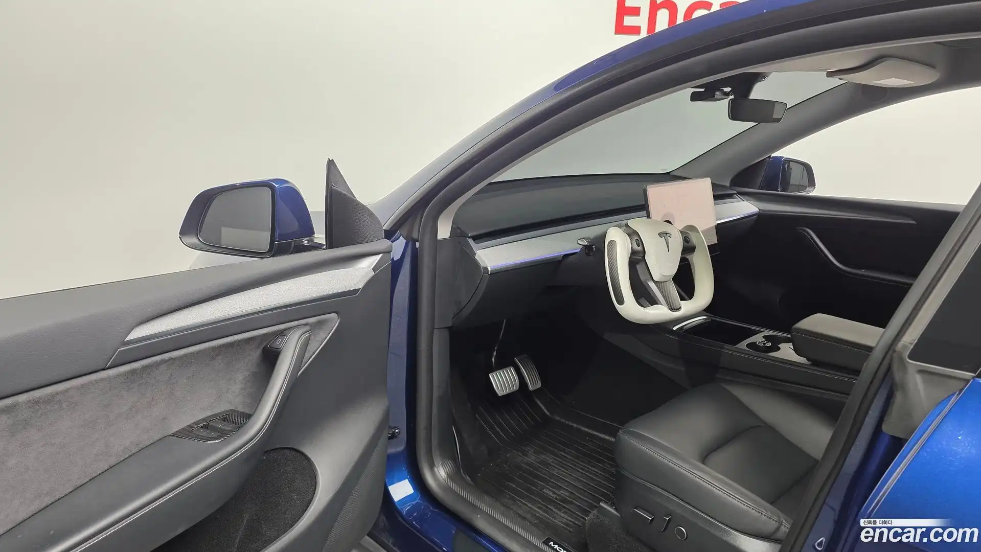 Model Y Tesla 2024.2-INNER-010