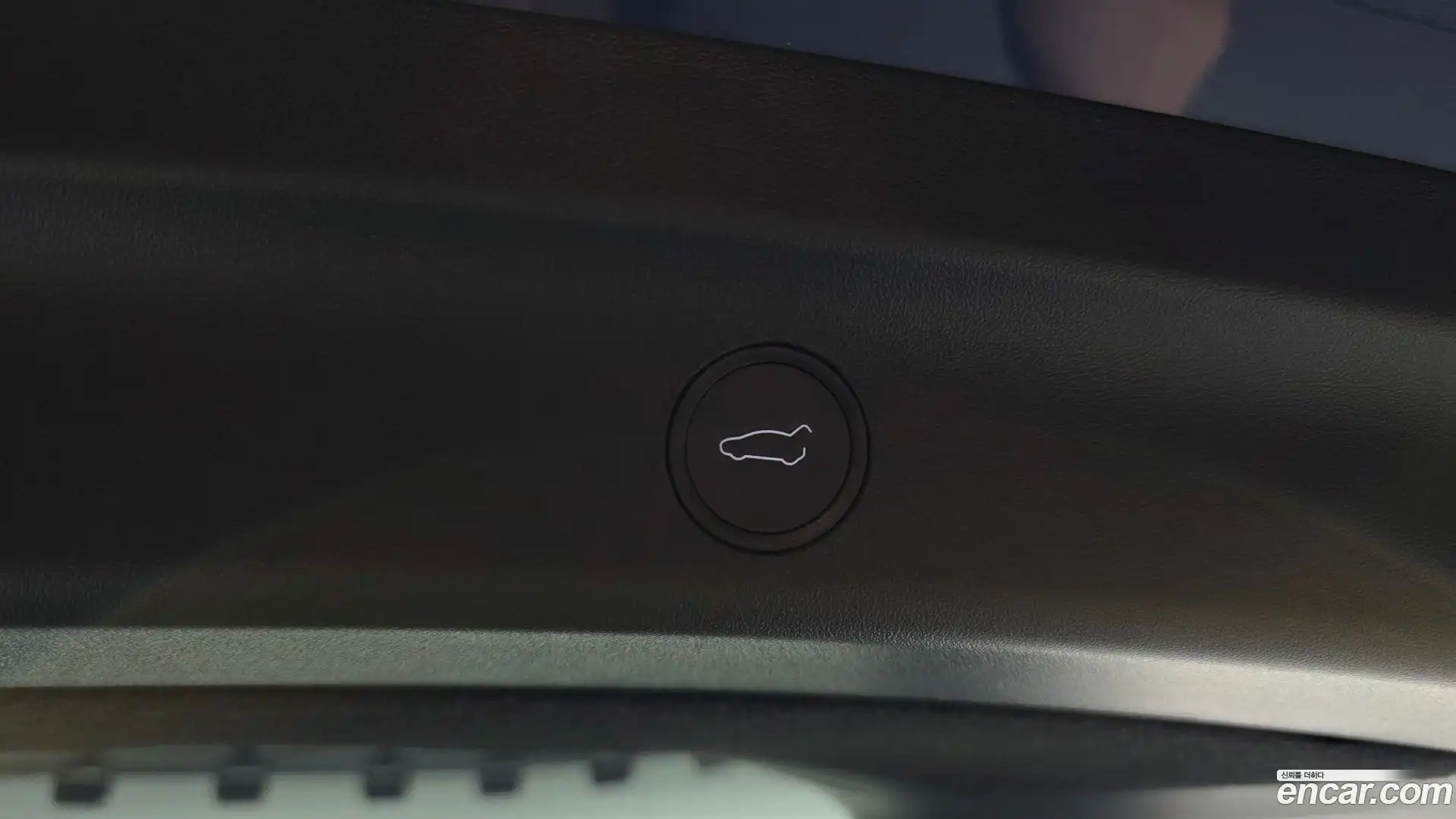 Model Y Tesla 2024.2-OPTION-024