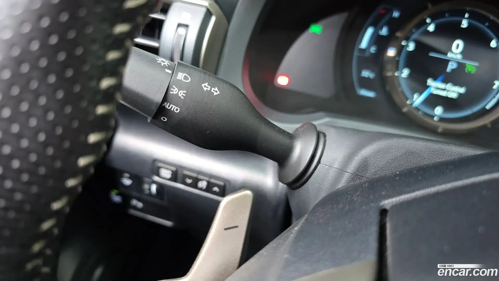 IS Lexus 2018.7-OPTION-041