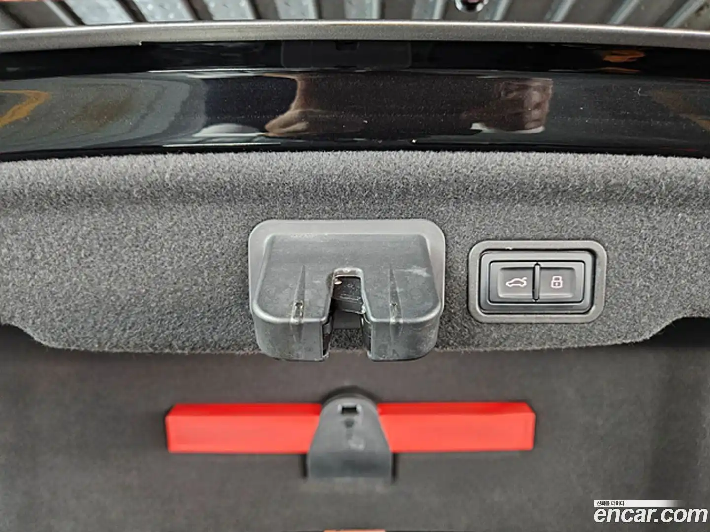A8 Audi 2014.9-OPTION-022
