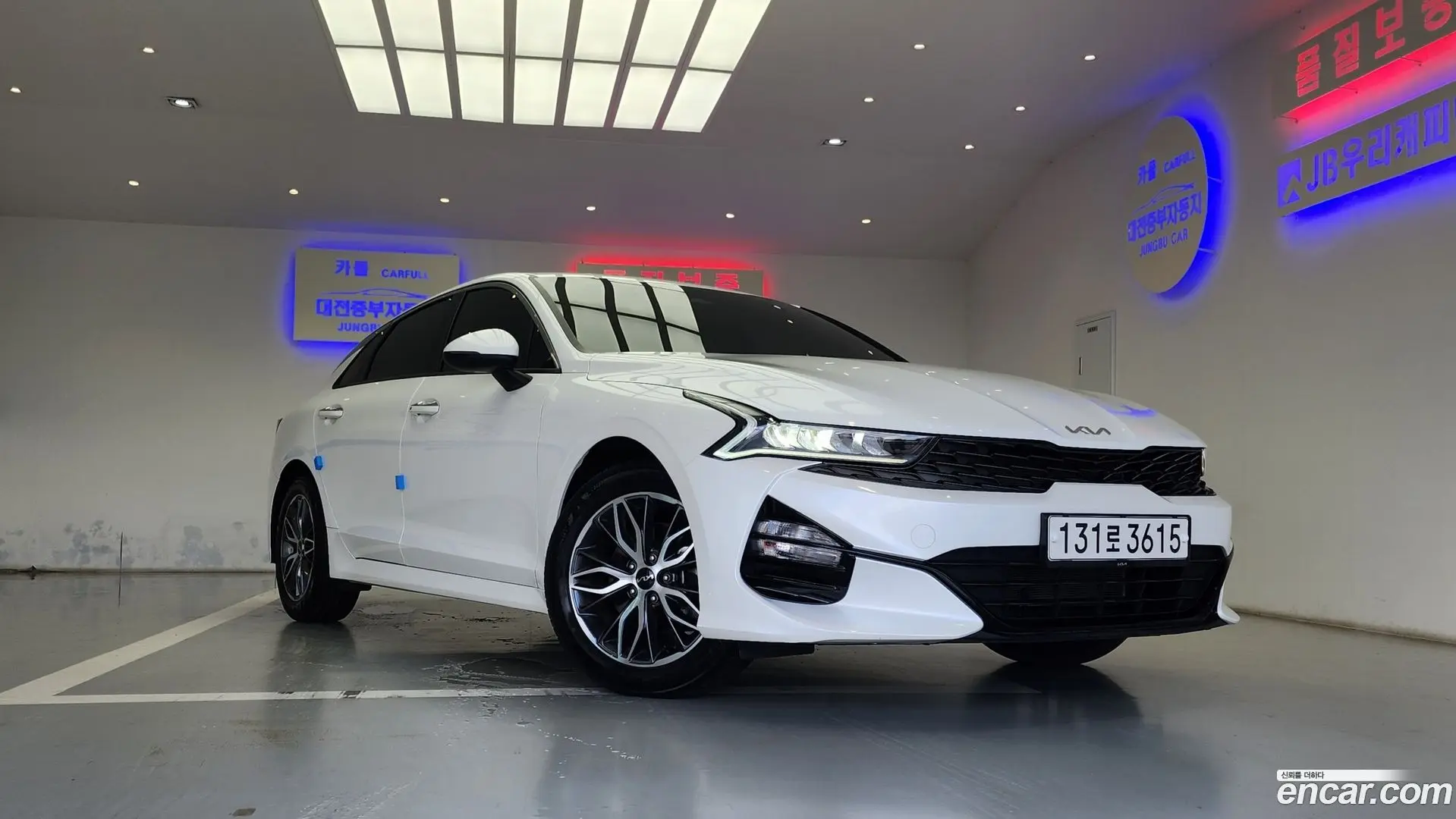Main__Slider__Photo:K5 Kia 2022.3-0