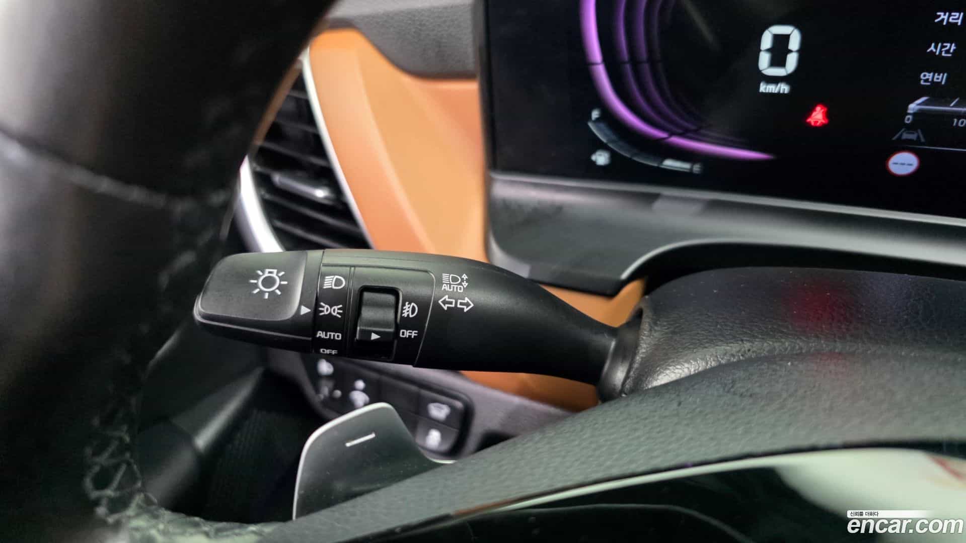 Seltos Kia 2023.6-OPTION-048