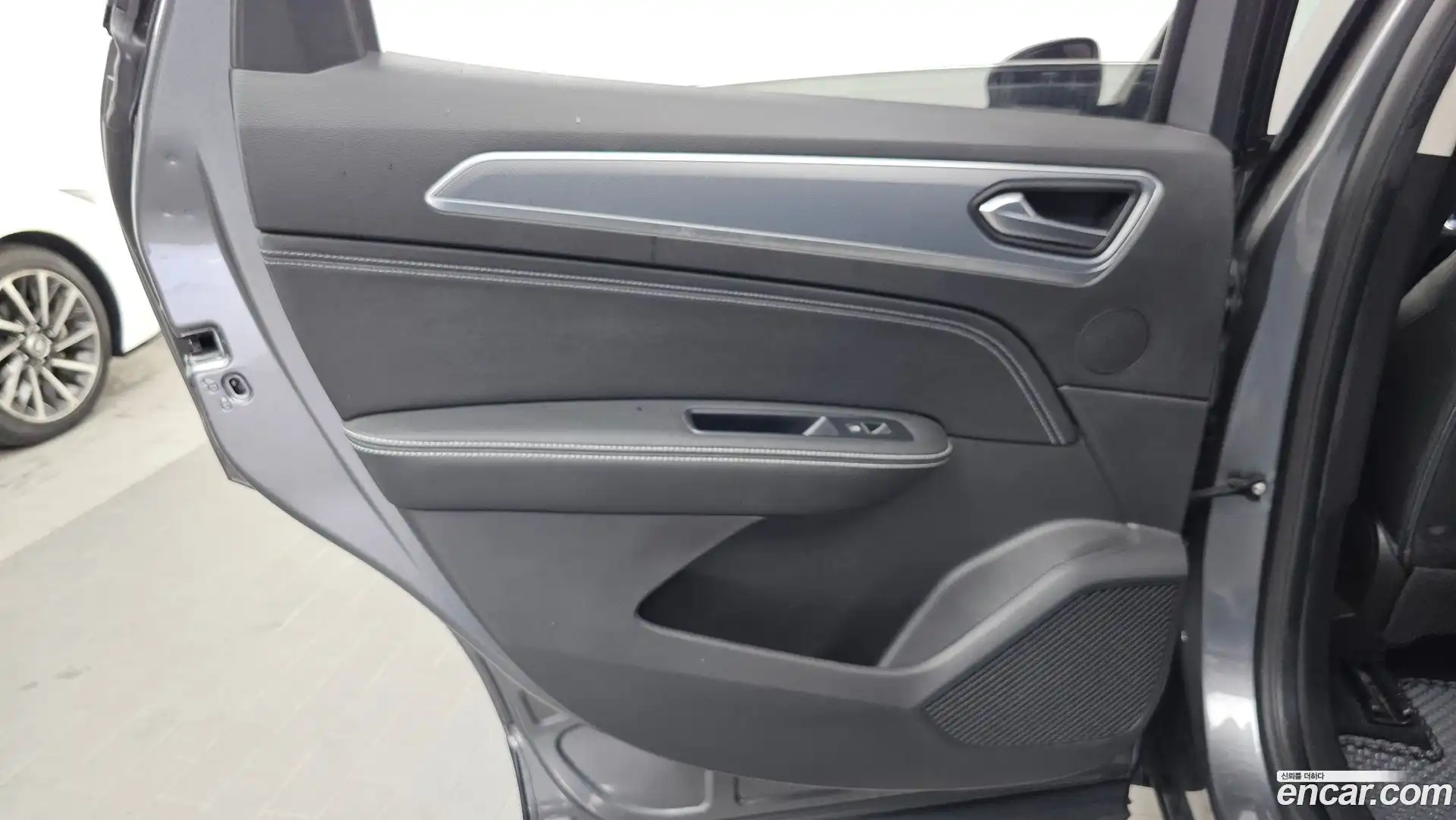 XM3 Renault Korea 2020.9-INNER-035
