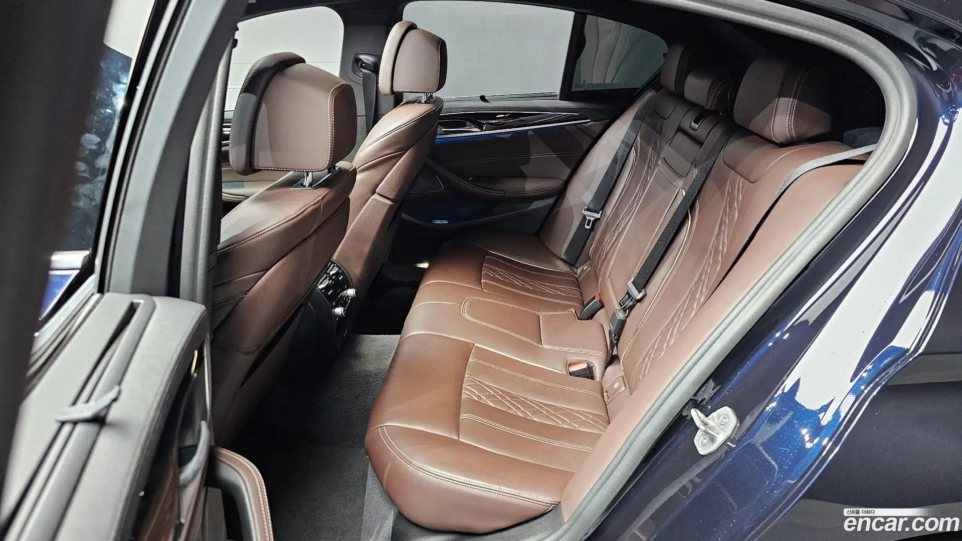5-Series BMW 2022.7-OPTION-016