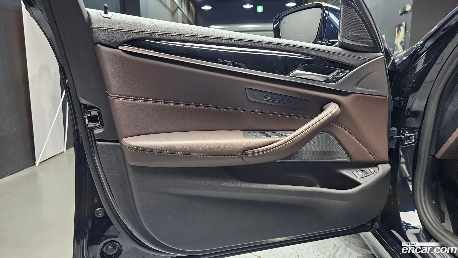 5-Series BMW 2022.7-INNER-034