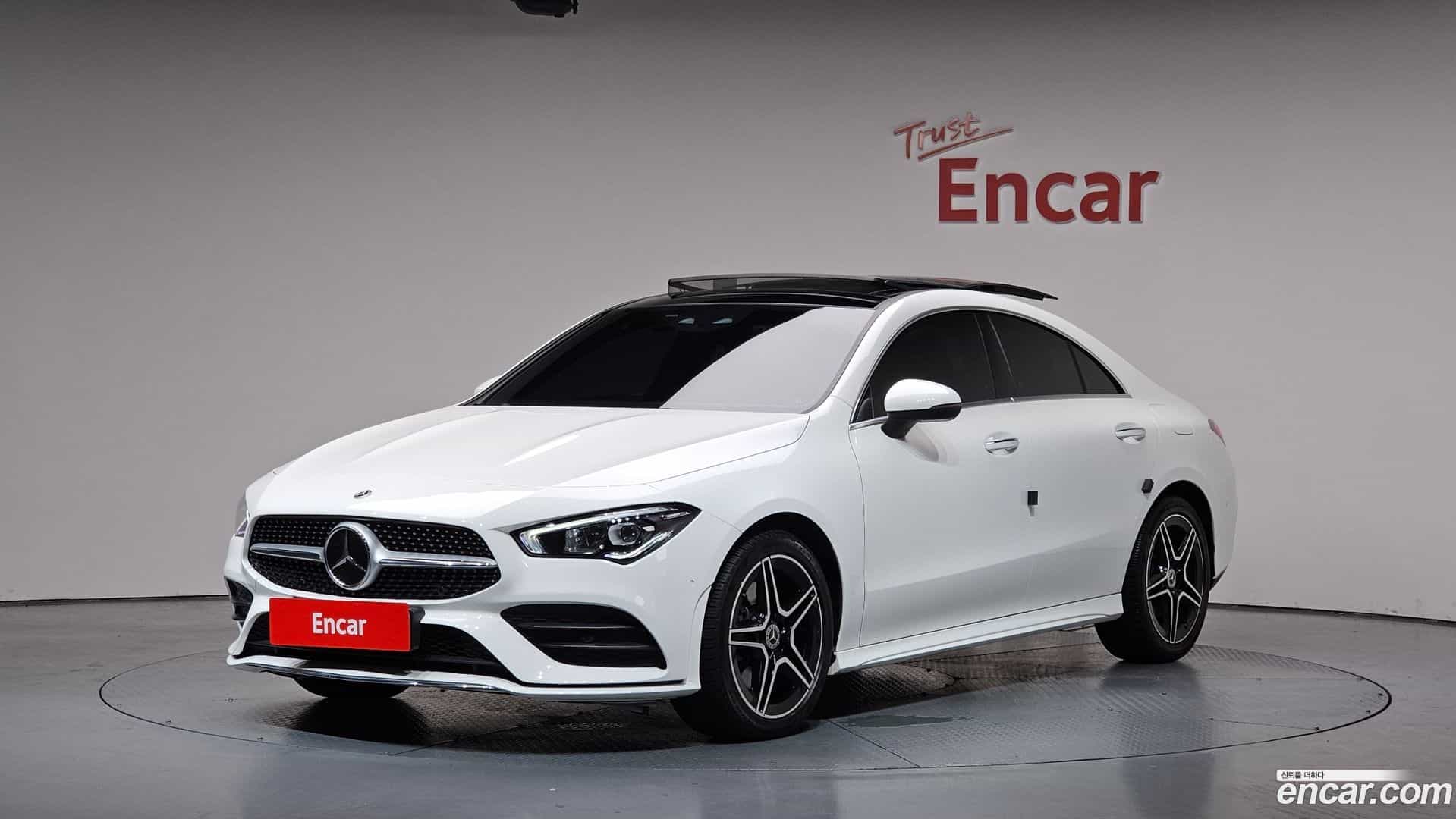 CLA-Class Mercedes-Benz 2023.0-OUTER-001