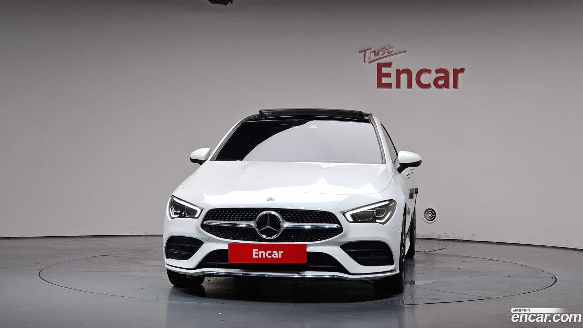 CLA-Class Mercedes-Benz 2023.0-OUTER-003