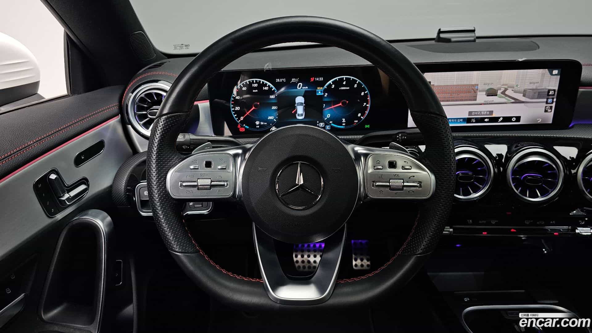 CLA-Class Mercedes-Benz 2023.0-OPTION-017