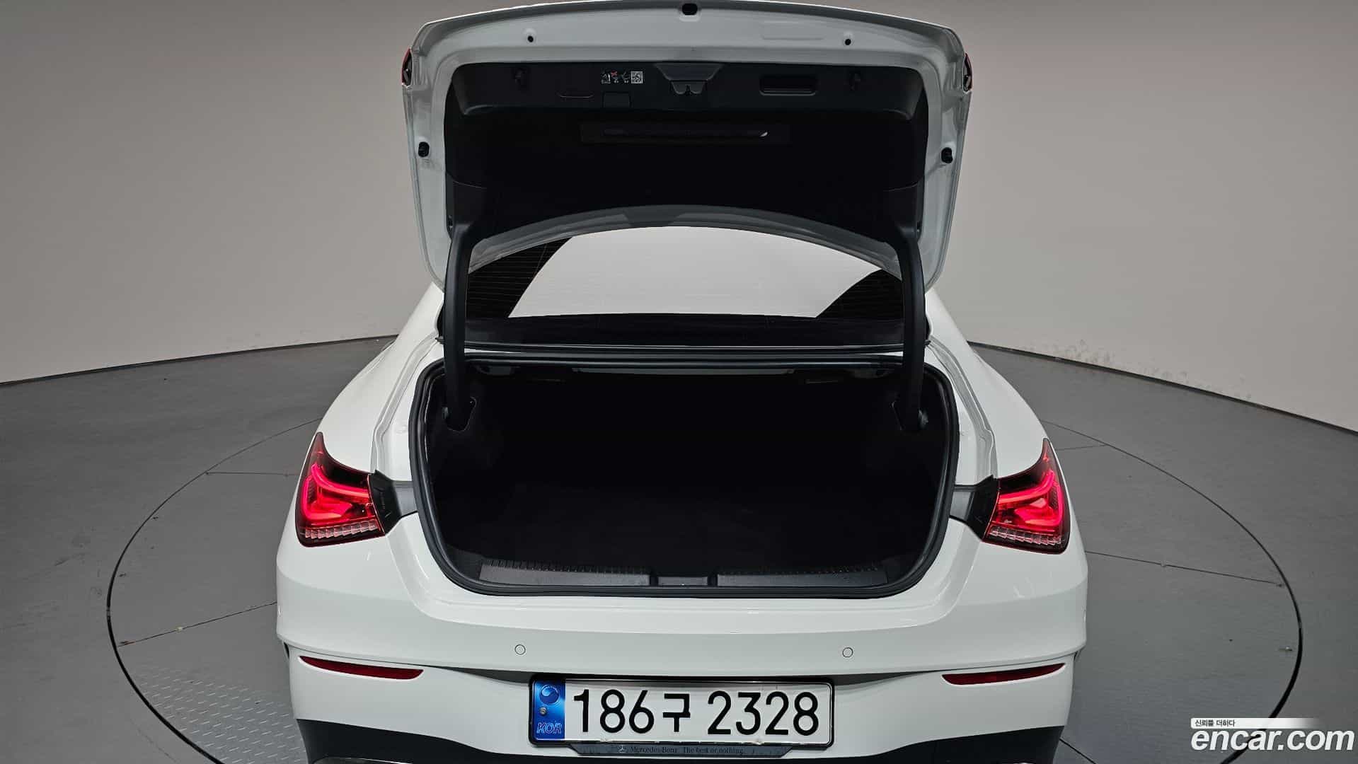 CLA-Class Mercedes-Benz 2023.0-OPTION-024