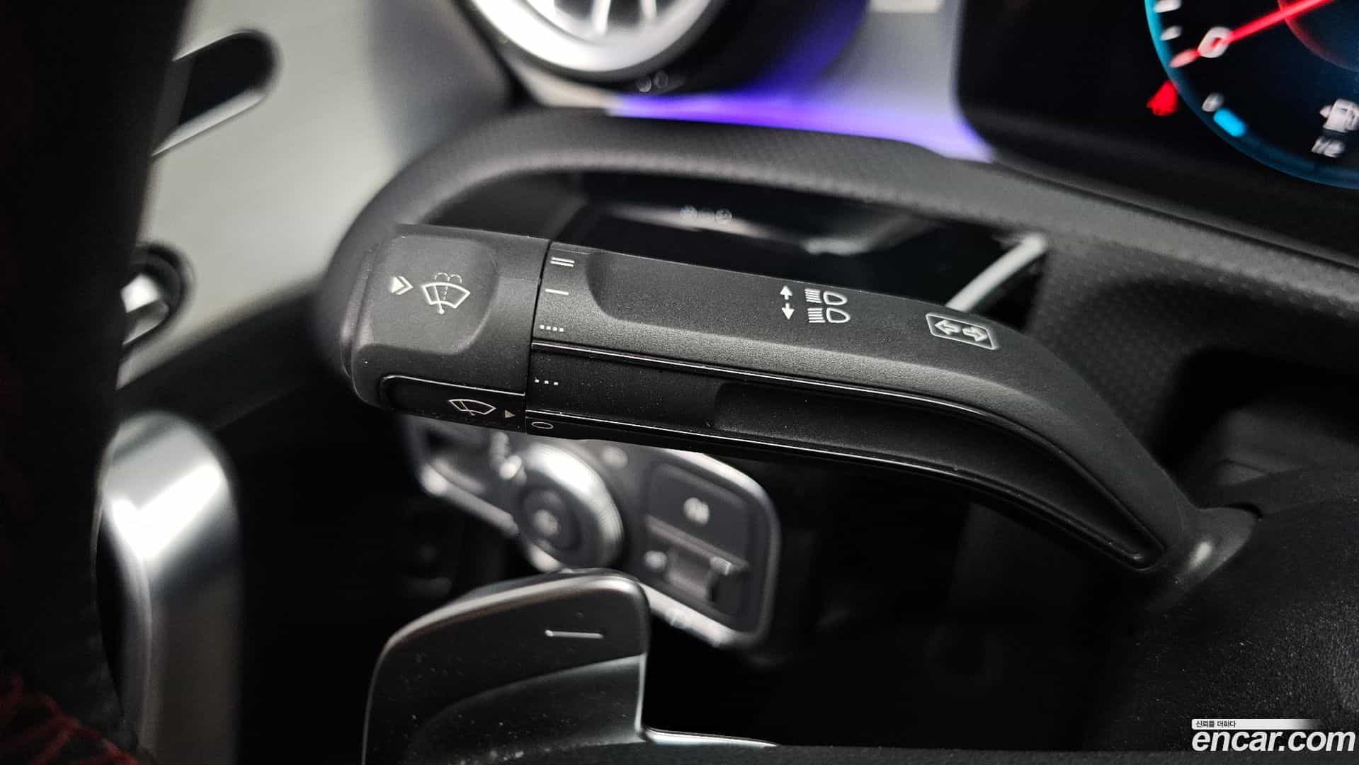 CLA-Class Mercedes-Benz 2023.0-OPTION-041