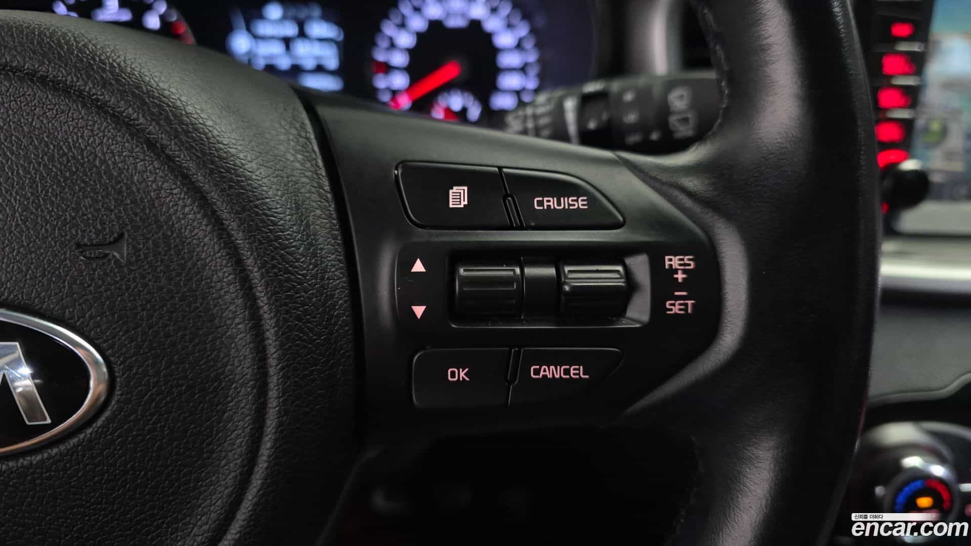 Sorento Kia 2016.4-OPTION-021
