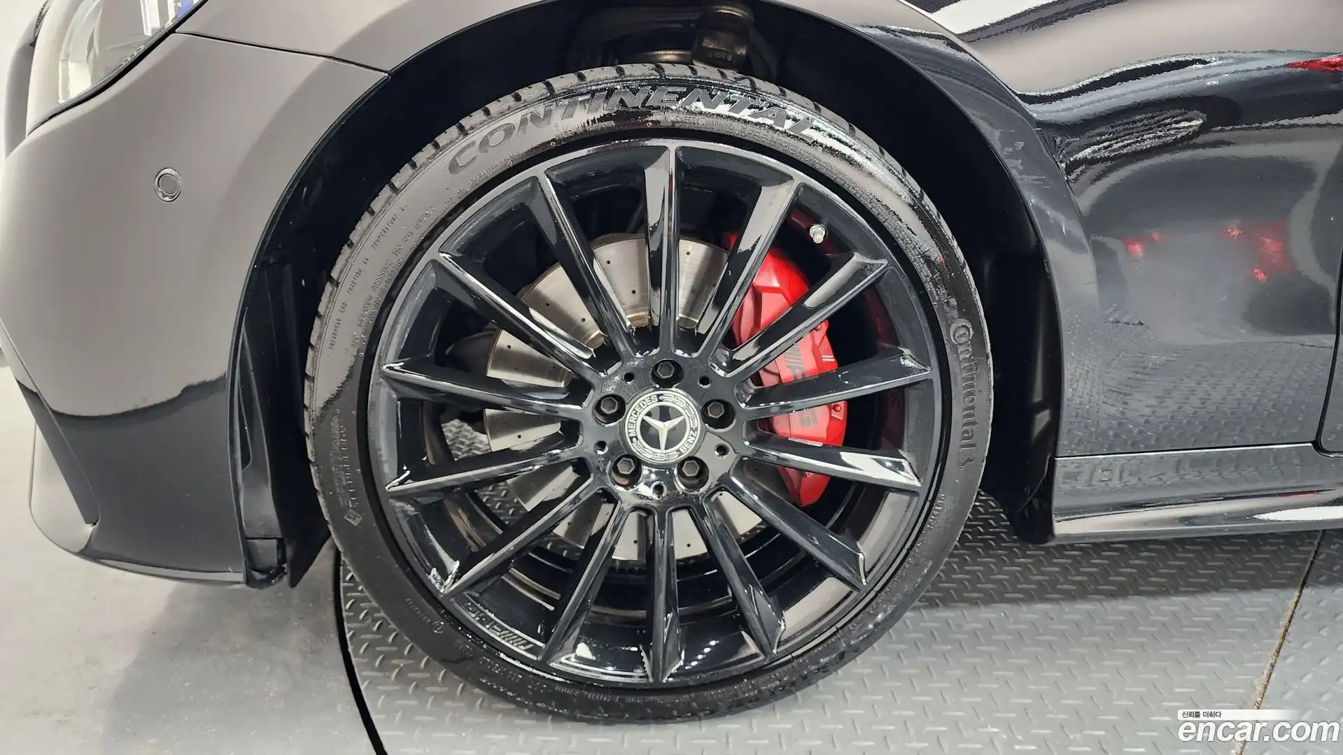 E-Class Mercedes-Benz 2021.2-OUTER-005