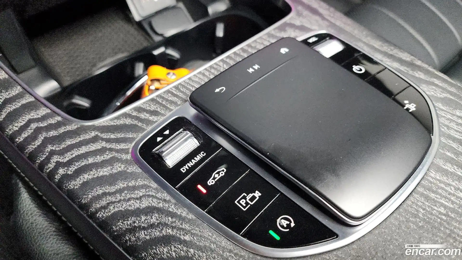 E-Class Mercedes-Benz 2021.2-OPTION-019