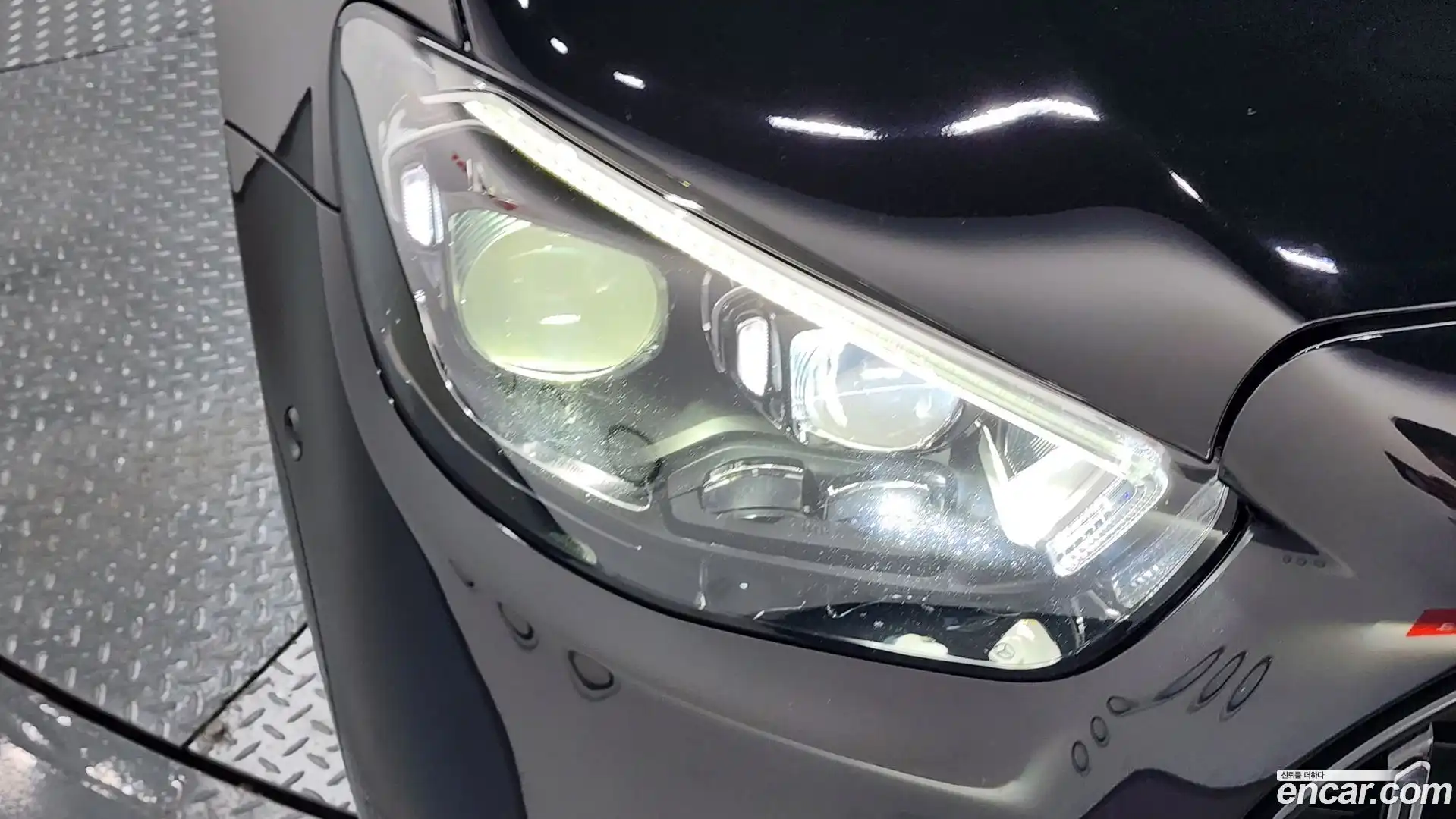E-Class Mercedes-Benz 2021.2-OUTER-032