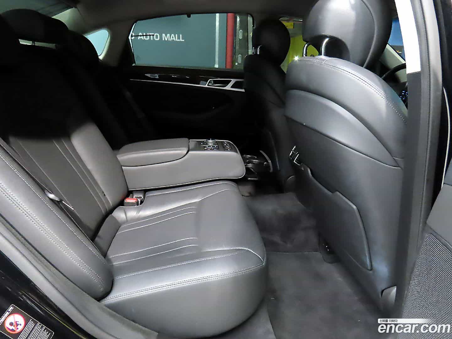 Genesis Hyundai 2016.5-INNER-009